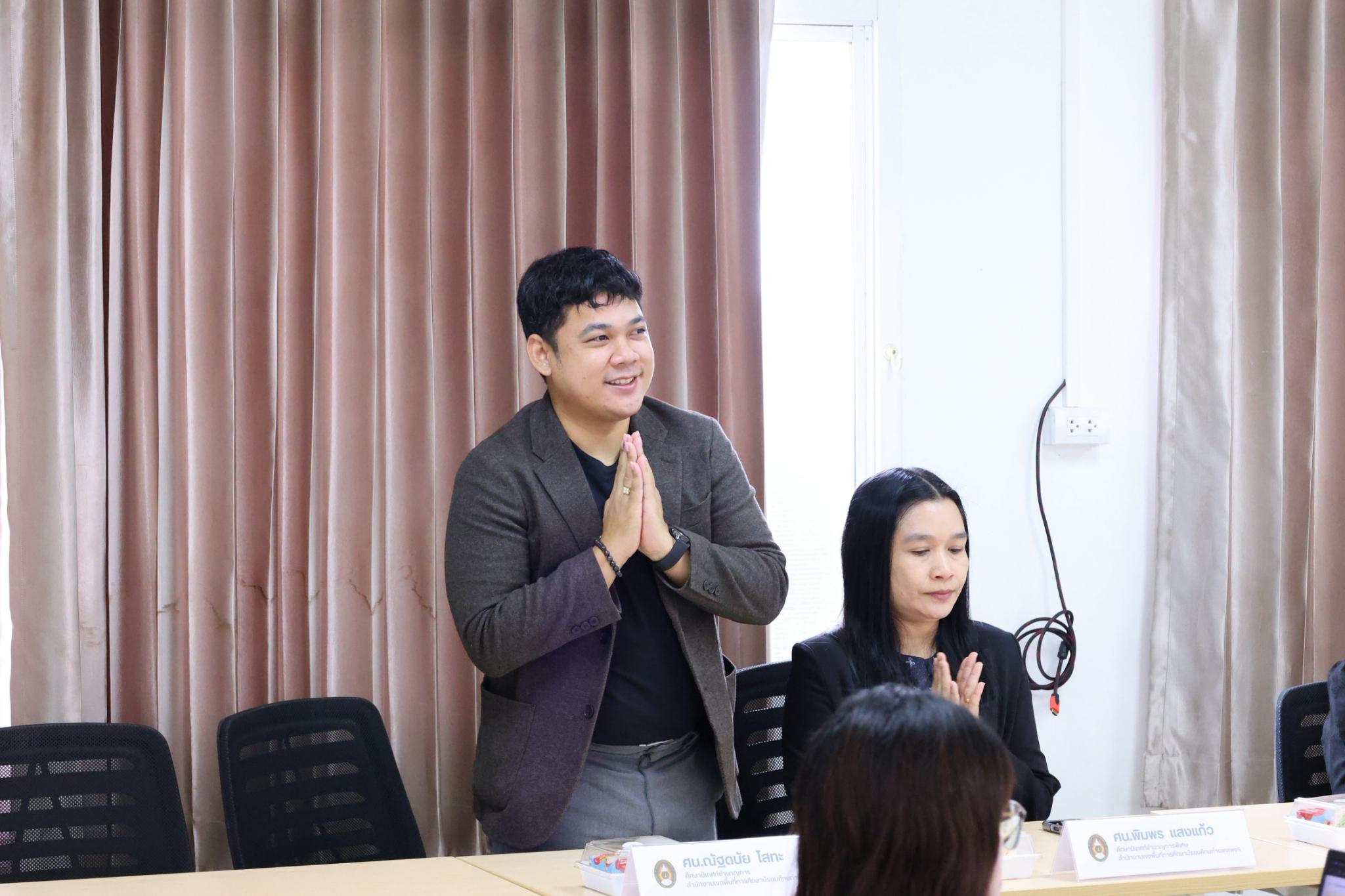 102. โครงการการผลิตสื่อการสอนด้วยนวัตกรรม AI ของครูเพื่อส่งเสริมความคิดสร้างสรรค์สำหรับผู้เรียนในยุคดิจิทัลตามบริบทของโรงเรียน ภายใต้โครงการพัฒนาคุณภาพการศึกษาและการพัฒนาท้องถิ่นโดยมีสถาบันอุดมศึกษาเป็นพี่เลี้ยงเครือข่ายเพื่อการพัฒนาอุดมศึกษา